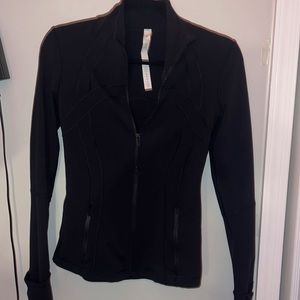 Lululemon Define Jacket 
Luon